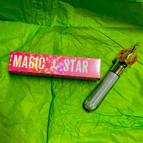 Jeffree Star Other - BNIB Lavender Magic Star Colour Corrector